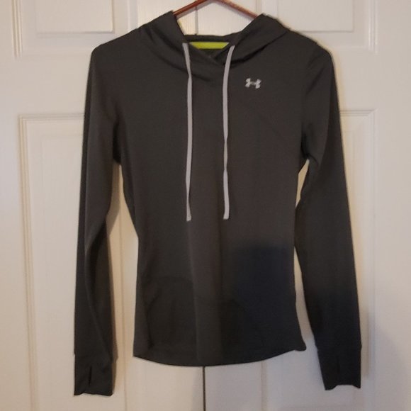 3/$15 UNDER ARMOUR Heat Gear Hooded shirt - Picture 1 of 3